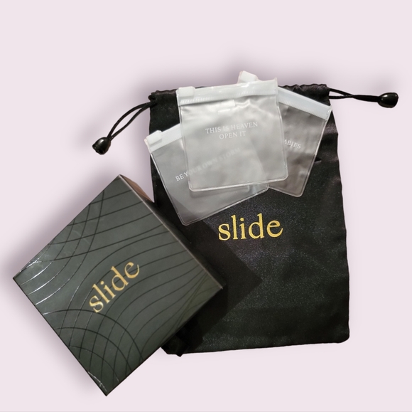 Price drop!! NWB slide Paperclip Chain Necklace - Picture 4 of 4